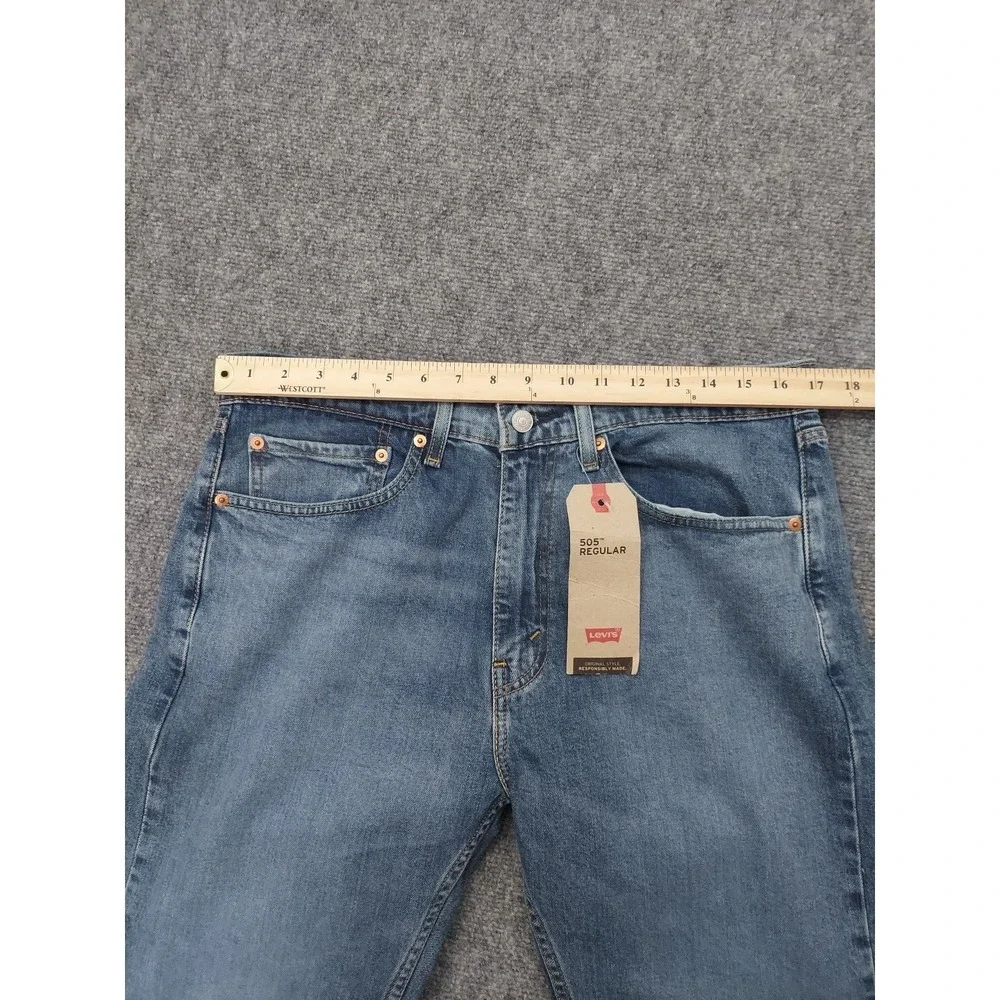 Levis 505 Jeans‎ Mens 34x30 Blue Medium Wash Relaxed Regular Straight Fit